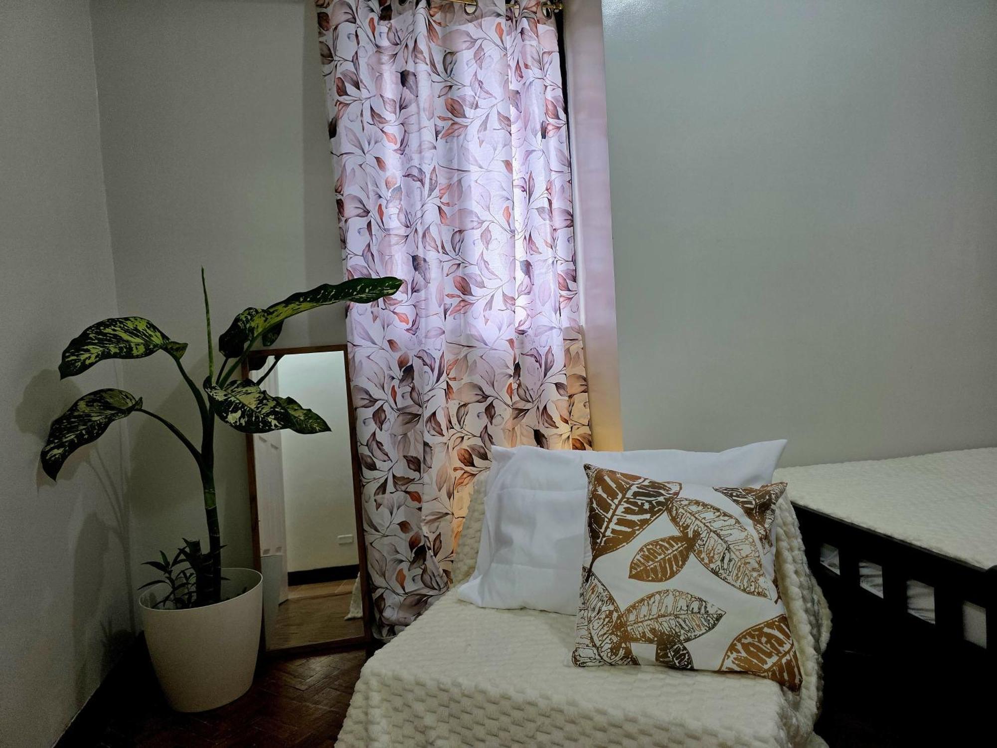 Apartment Acacia Estates' The Getaway Taguig Jade Tower Manila