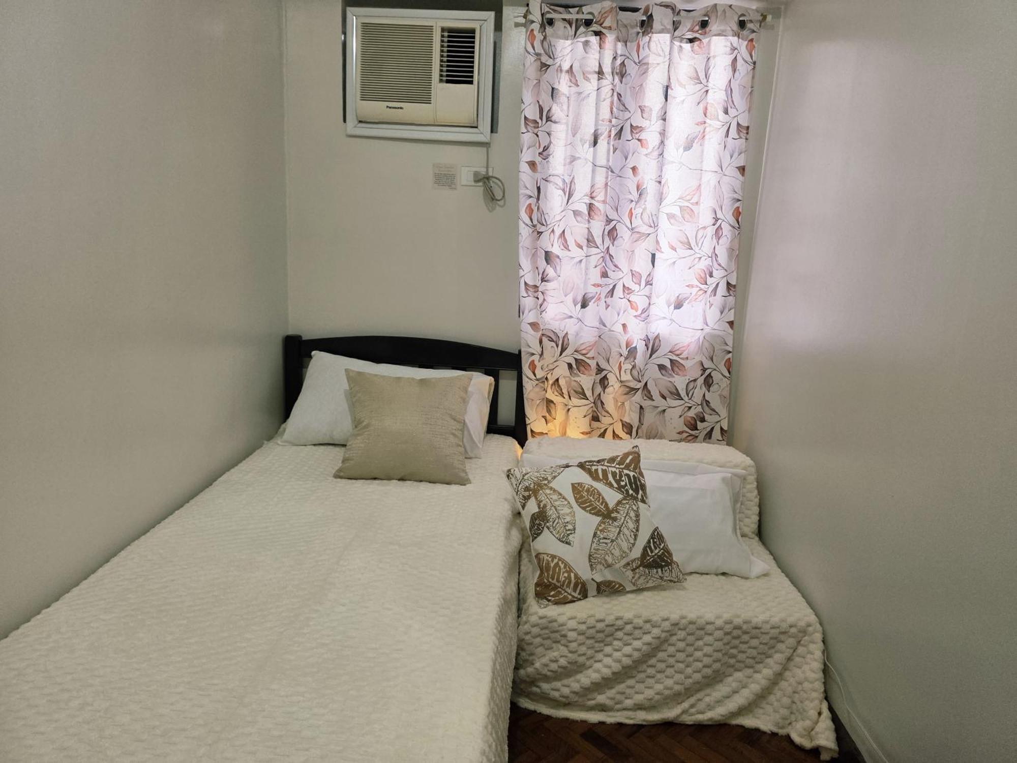 Apartment Acacia Estates' The Getaway Taguig Jade Tower *