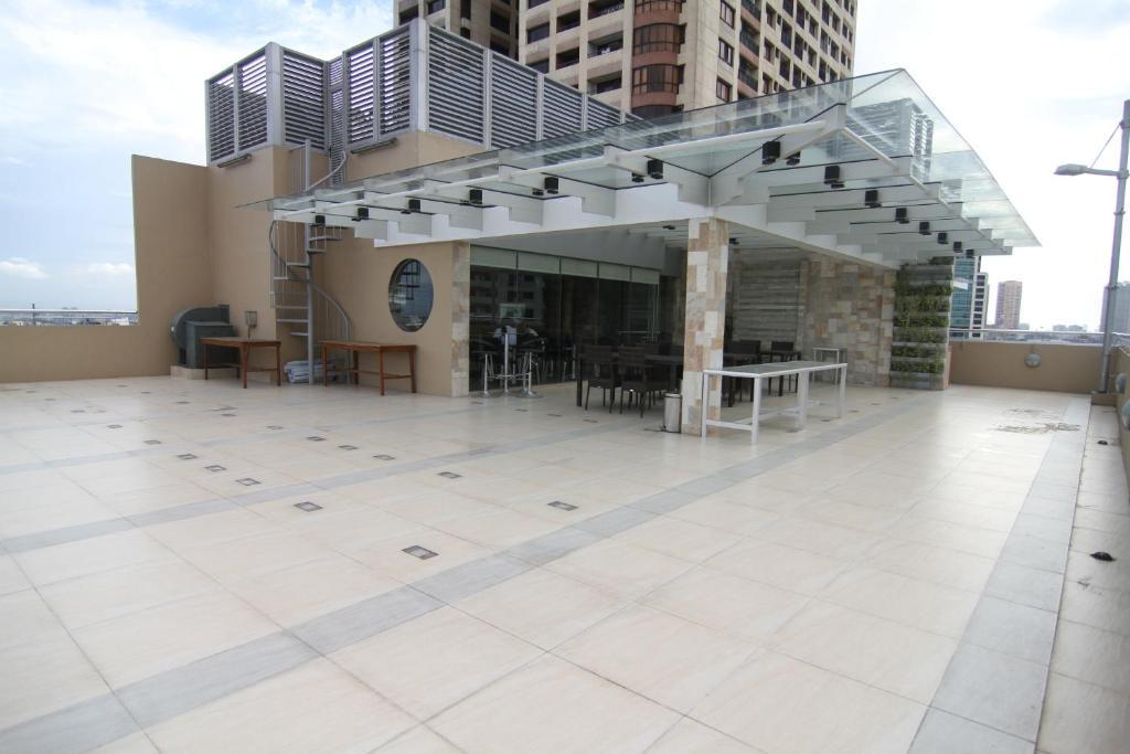 Lpi Centre Residences