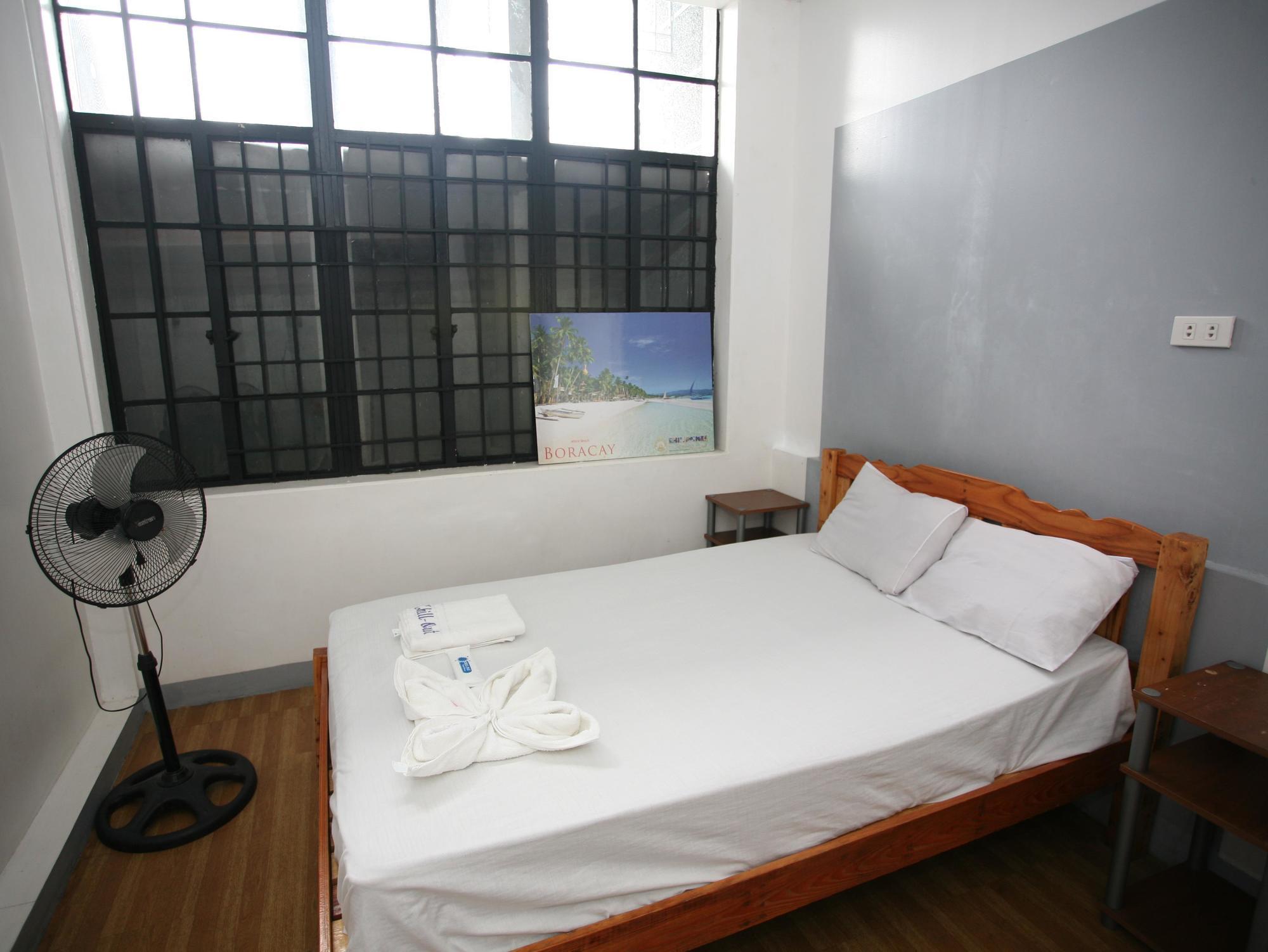 Chill-out Apartment Manila