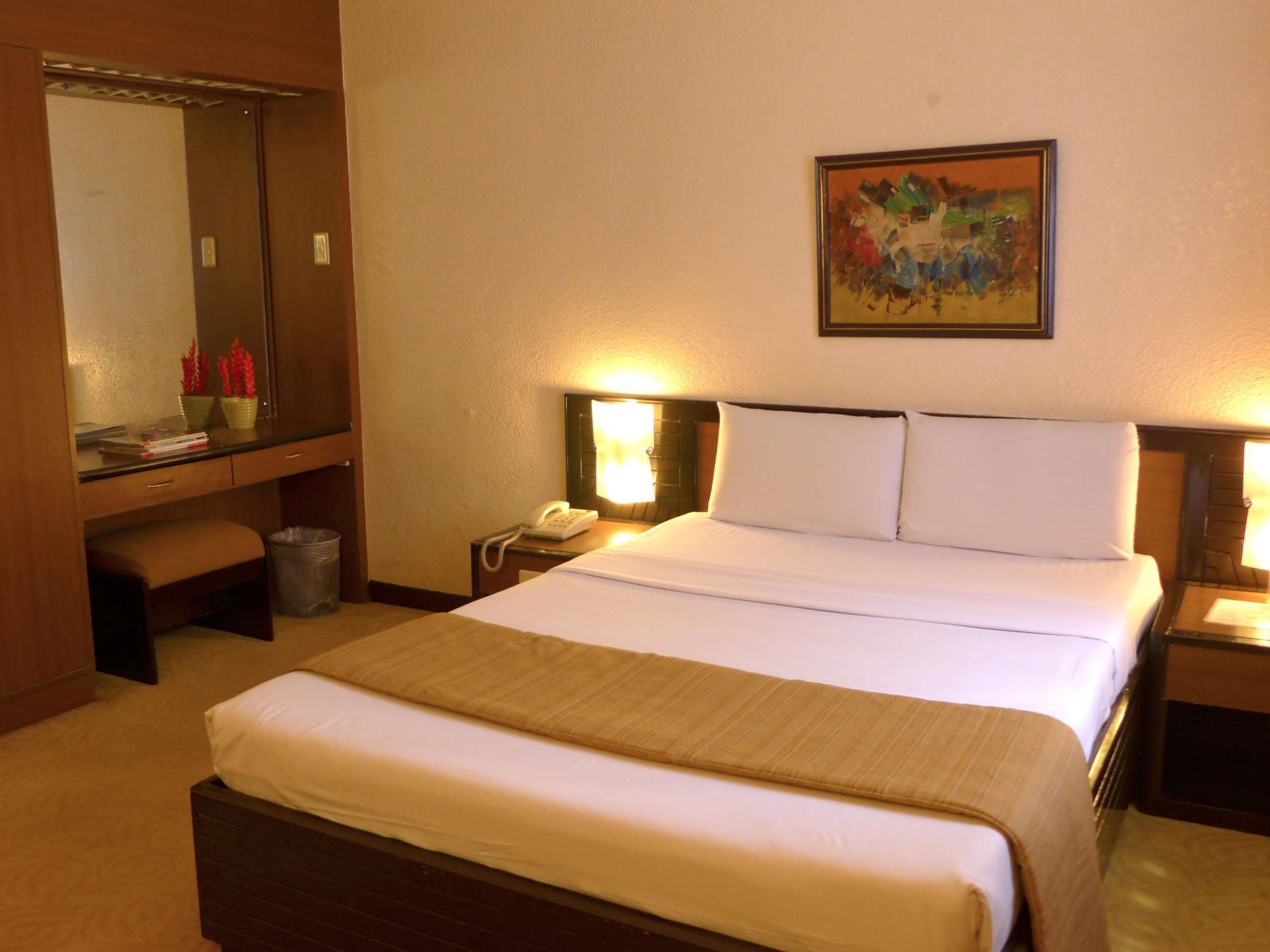 Rothman Hotel Manila