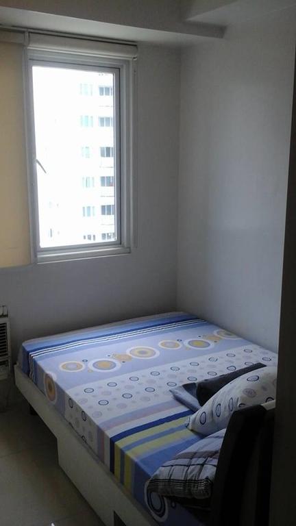 Sea Residences Moa-Eric Apartments