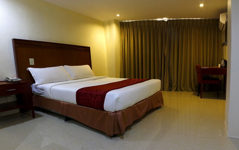 Hotel Chinatown Lai Lai Inc