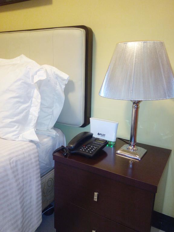 Shanika Properties @ F1 Bgc Apartamento