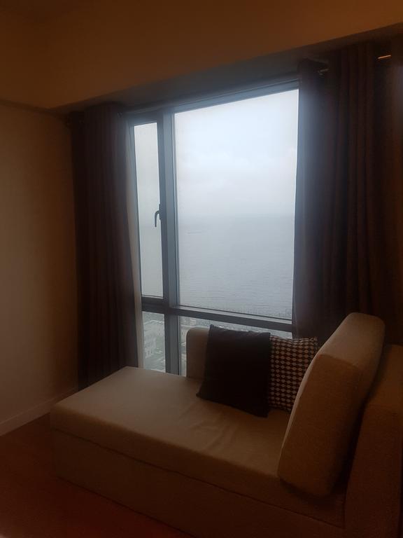 Apartment Eton Baypark Manila