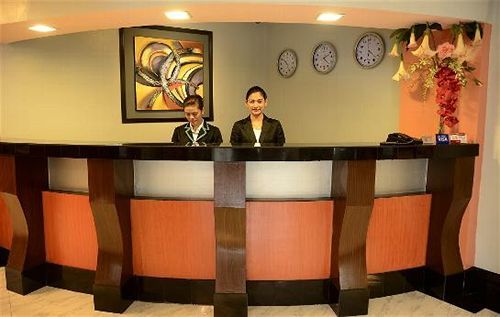Silver Oaks & Hotel Manila