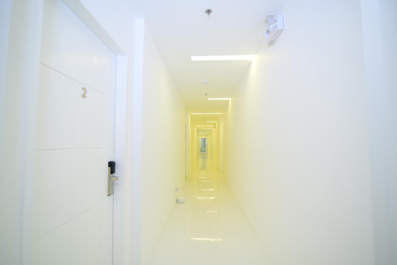 Bleu Hotel *
