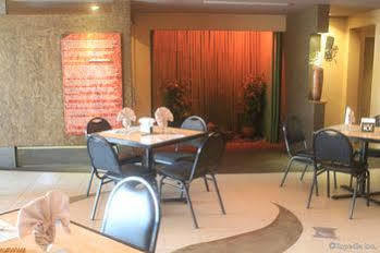 Hotel Gran Prix 2*