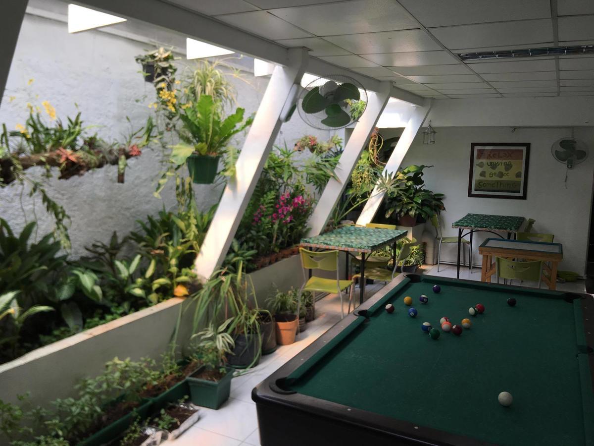 Hostel Humble Hut Manila