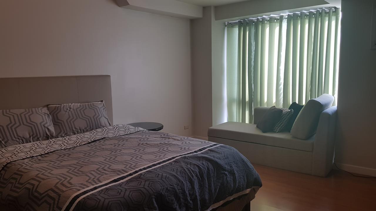 Eton Baypark Apartment