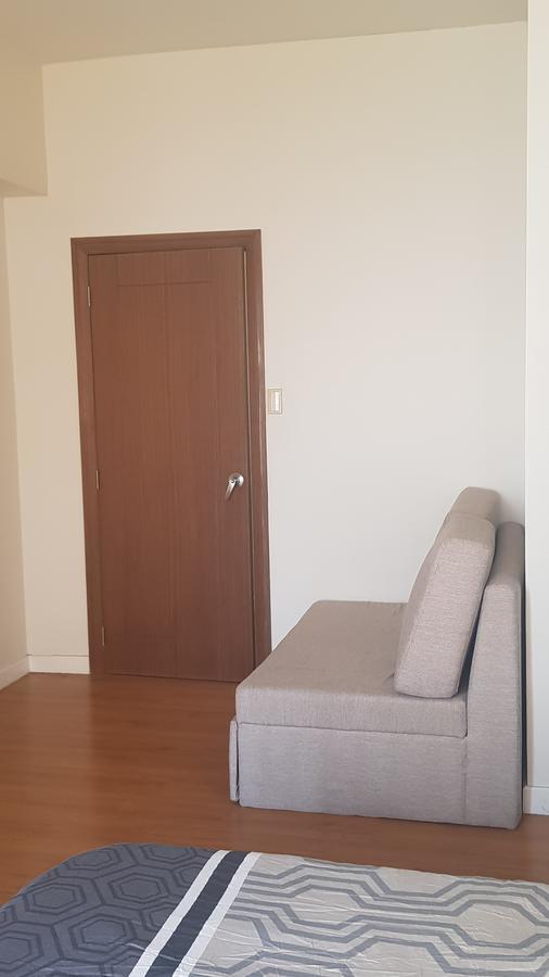 Apartment Eton Baypark Manila