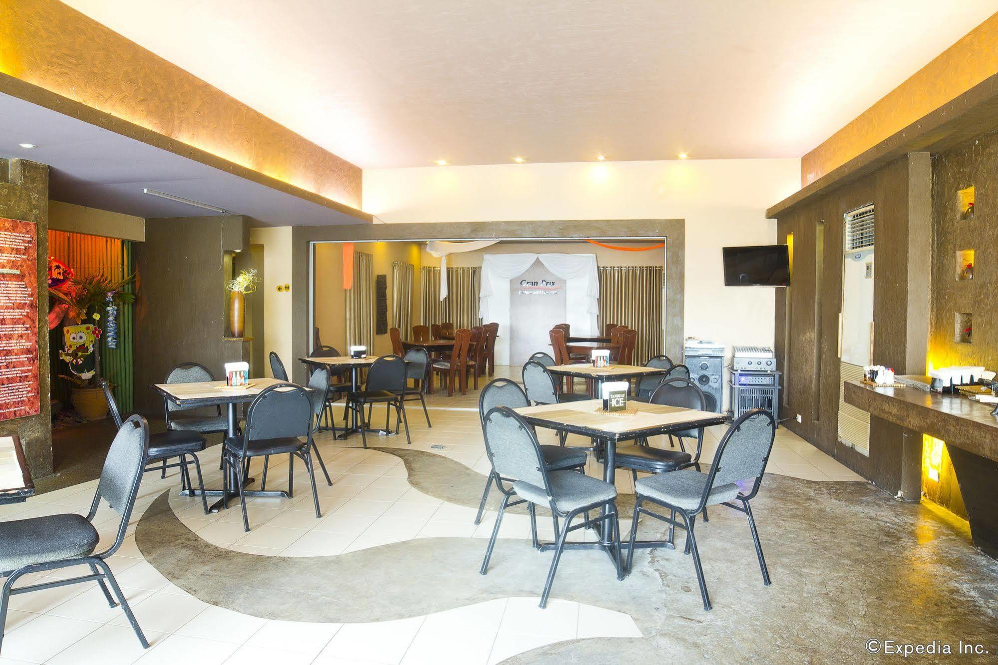 Gran Prix Hotel 2*