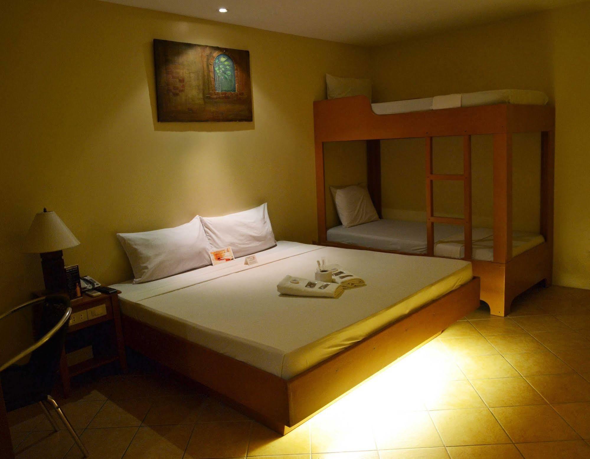 Gran Prix Hotel 2*