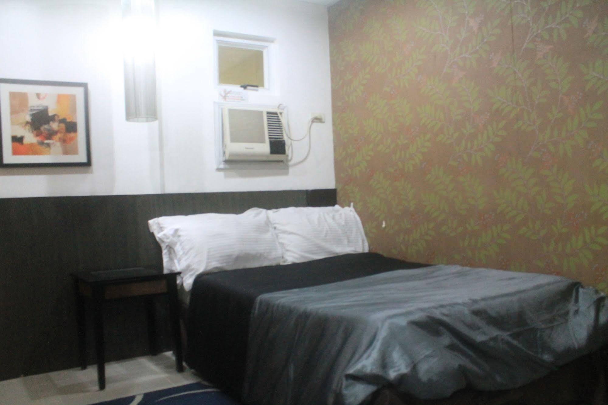 Orange Nest Hotel 3*