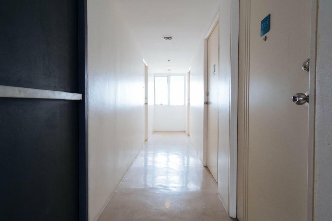 Hotel Reddoorz Premium @ Amaia Skies Avenida 4*