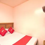 Oyo 790 Mango Inn