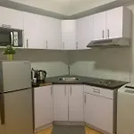 Minimalist 1 Bedroom In Alabang Near Molito And Atc With Wifi & Netflix M