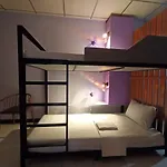 Manila Nomads Hostel