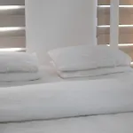 A2J Luxury 1Br Balcony Venice Suite Near Malls