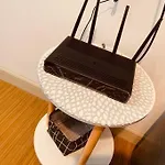 Studio Unit For Staycation With Wi-Fi & Netflix Near Bgc, Taguig - Additional P150 Per Head For Pool Access