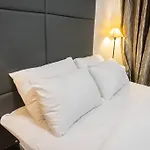 A2J Luxury 1Br Near Venice Mall Bgc Taguig