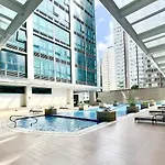 Angeliz Suites One Uptown Residence Walk To Uptown Shopping Mall Bgc