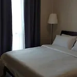 81 Newport,Naia 3,Pasay Condotel