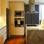 Poblacion Penthouse Suite With Private Roofdeck