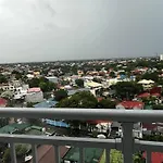 Stylish 1Br Condo @ Sm Southmall