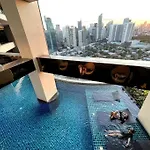 Cozy & Spacious 2Br Penthouse In Makati