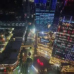 One Uptown Bgc Modern & Spacious, Great Location, 200Mbps & Washer