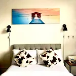 Buenbyahe Rooms Studio Type Mandaluyong Edsa Shaw Mrt Studio At F Residences Under New Management