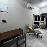 1 Bedroom Uptown Bgc Condo With Balcony