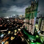 New & Modern Cozy 1Br W/ Balcony@Bgc, Wifi 300Mbps