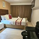 Jmm Grand Suites
