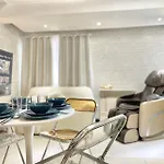 Thompson Suites Fort Victoria Tower Bgc Loft Type 1Br