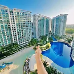 Azure Urban Resort - Vista Abira Staycation
