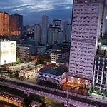 1Br Unit Condotel W Balcony Fame Residences -Fm01