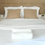 Loft 3Br With Garden In Avant Bgc Parking With Fee