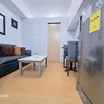 Stylish 1Br With Wifi And Queen Size Bed In Grace Res