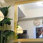 Cozy Vibrant Staycation Netflix Wifi Mandaluyong