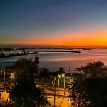 Vincondotel Roxas Ave Manila 1Br Marbella