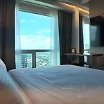 Sky Suite Makati Modern Penthouse Near Greenbelt