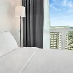 Sky Suite Makati Modern Penthouse Near Greenbelt