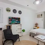 Makati Condo Near Airport & Greenbelt