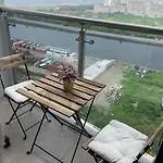 Condotel-Shore 2 Residences Moa