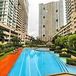 Studio Condo Near Pobla Makati