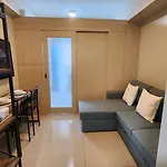 Cozy, Fully Equipped Condo For Long Stays
