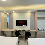 Budget Condo Near Airport And Mall Of Asia
