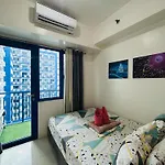 Sea Residence By Lyzel Flores